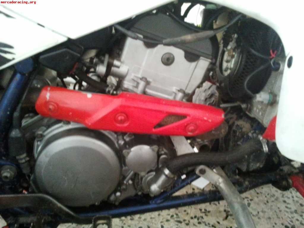 Se vende suzuki ltz 400 1900e