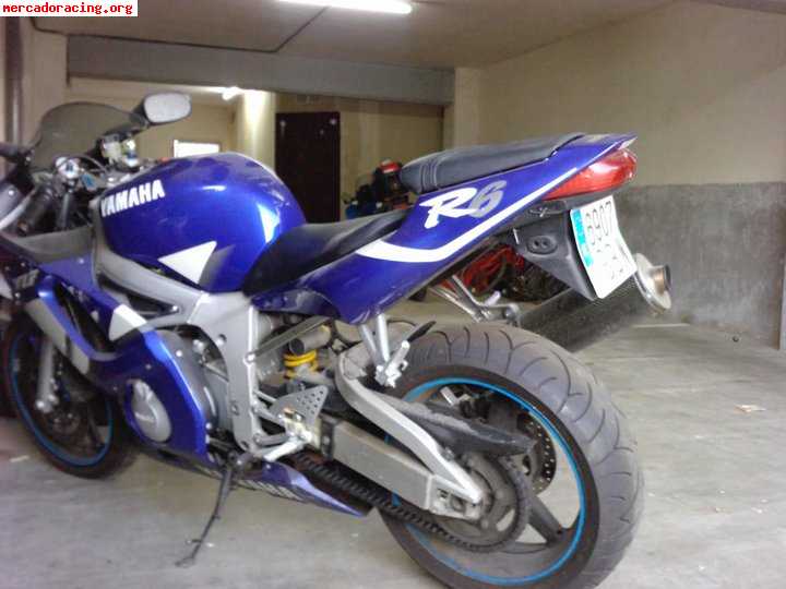 Se vende o se canvia yamaha r6