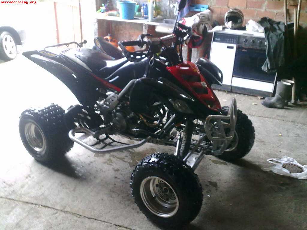 Yamaha raptor 660