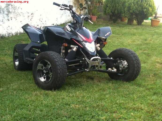 Vendo o cambio quad suzuki ltr 450 año 2011 por coche de ral