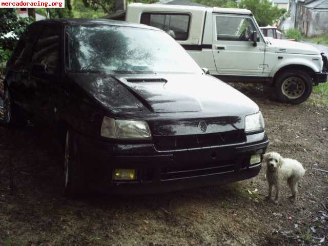 Vendo ocambio clio 16v x quad