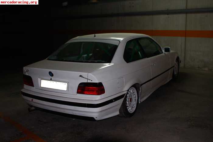 Se vende bmw e-36