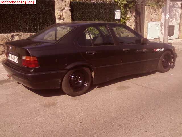 Bmw e36 325i del año 91 140.000km 4p. 1.500€