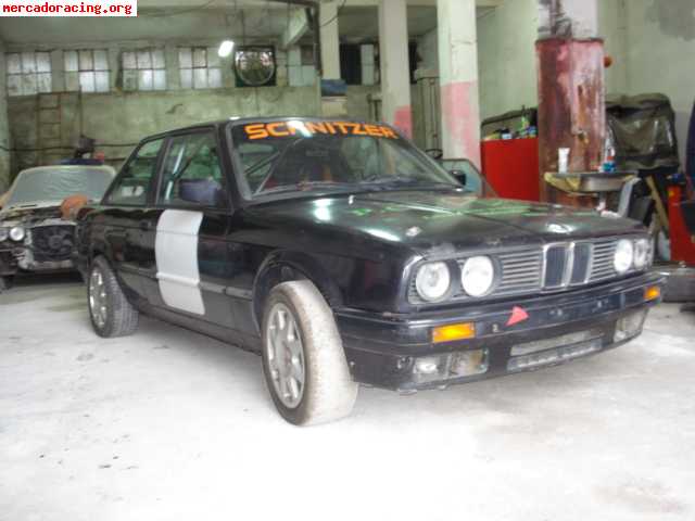 Compro bmw compact con averia