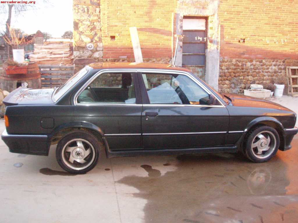 Se vende bmw 325 e30