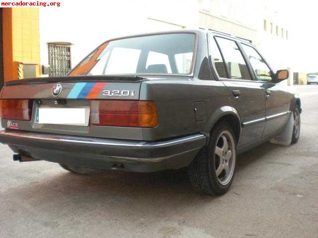 Vendo bmw e30