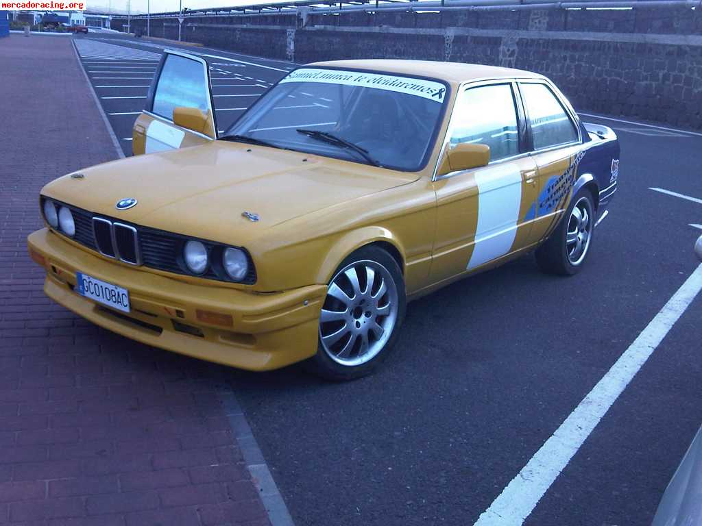 Bmw 323 e-30