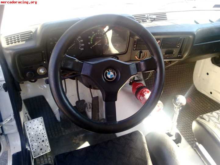 Vendo bmw 323i del año 1982 preparado para rallyes de clasic