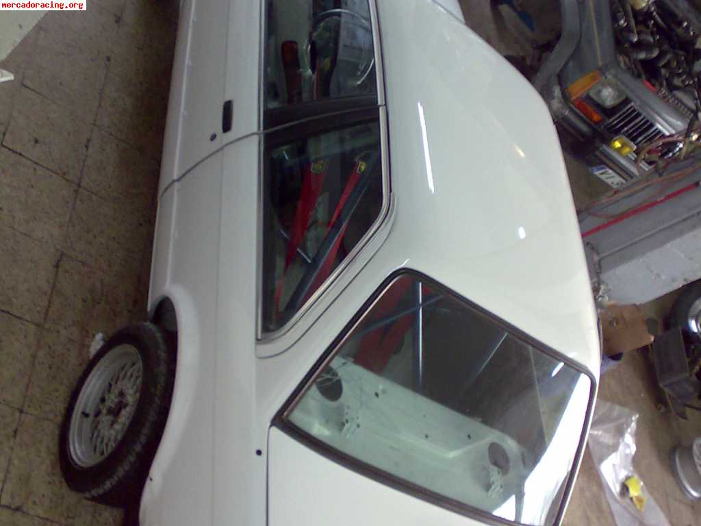 Vendo bmw e30  motor 3.500cc