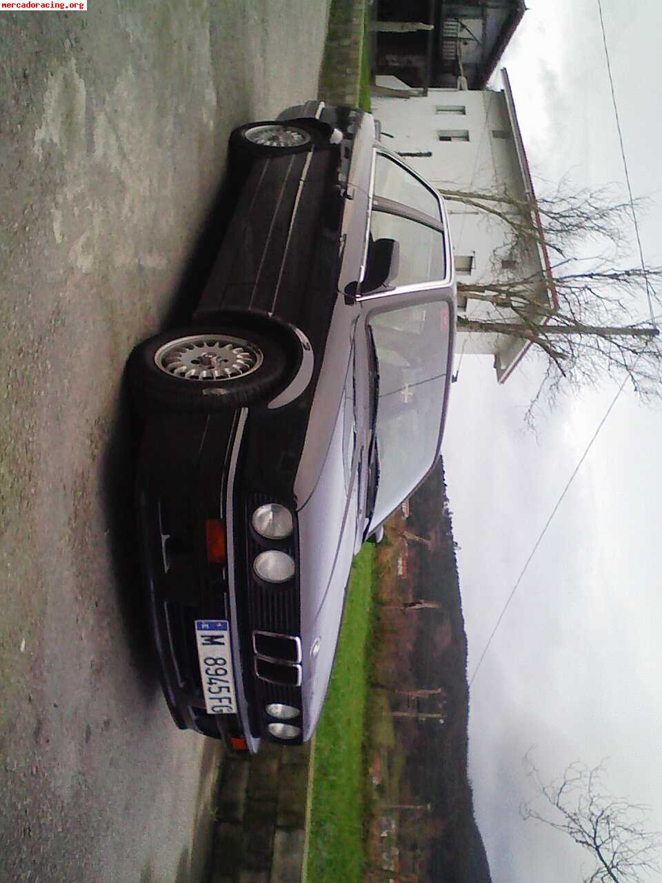 Se vende bmw e-30 323i