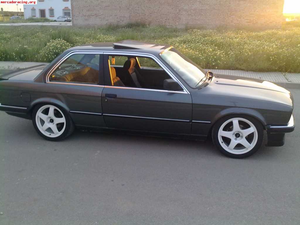 Holaa vendo bmw e30 325i coupe  ¨(4000 e)