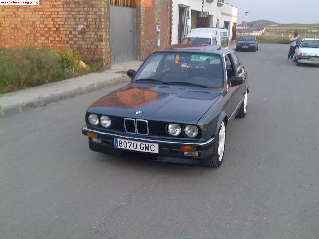 Holaa vendo bmw e30 325i coupe  ¨(4000 e)