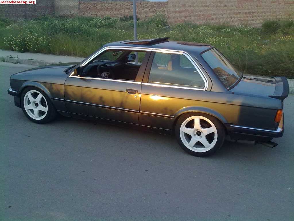 Holaa vendo bmw e30 325i coupe  ¨(4000 e)