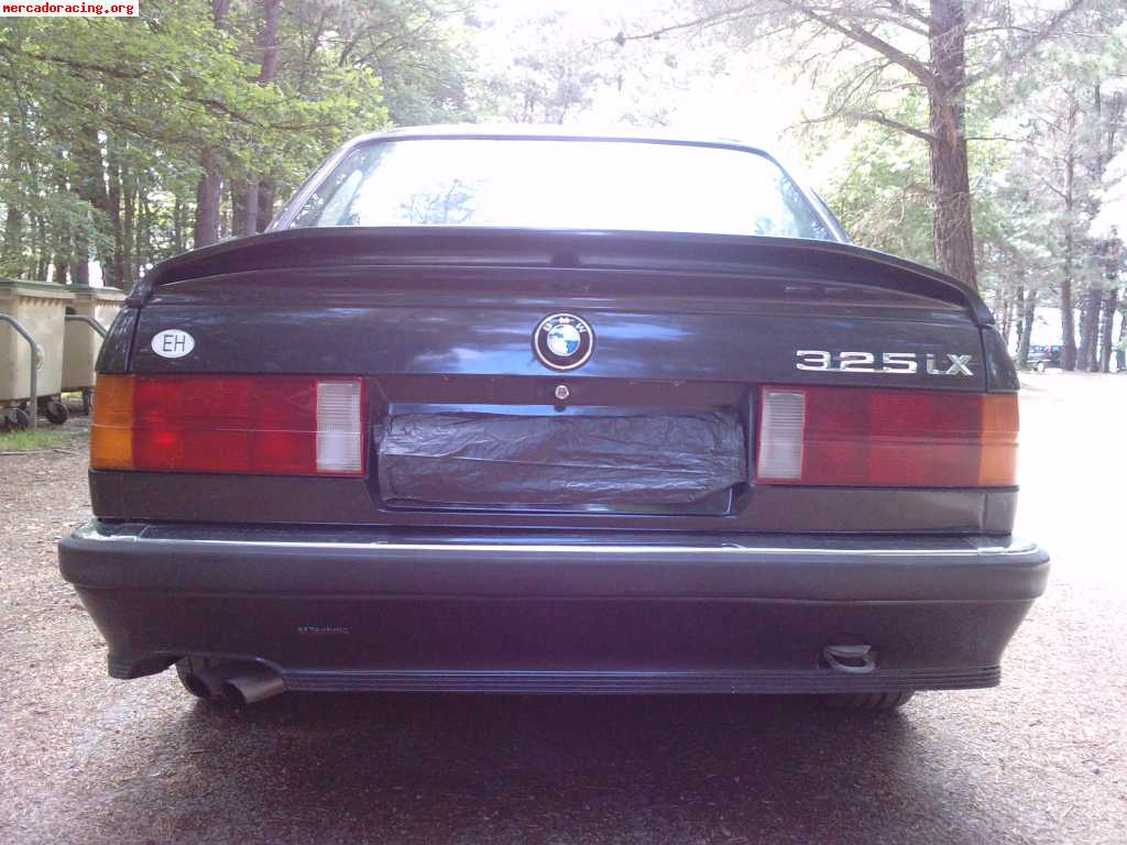 Se vende o cambia bmw 325 ix