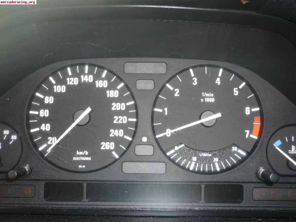 Se vende bmw 525 i (206 cv) 900 euros