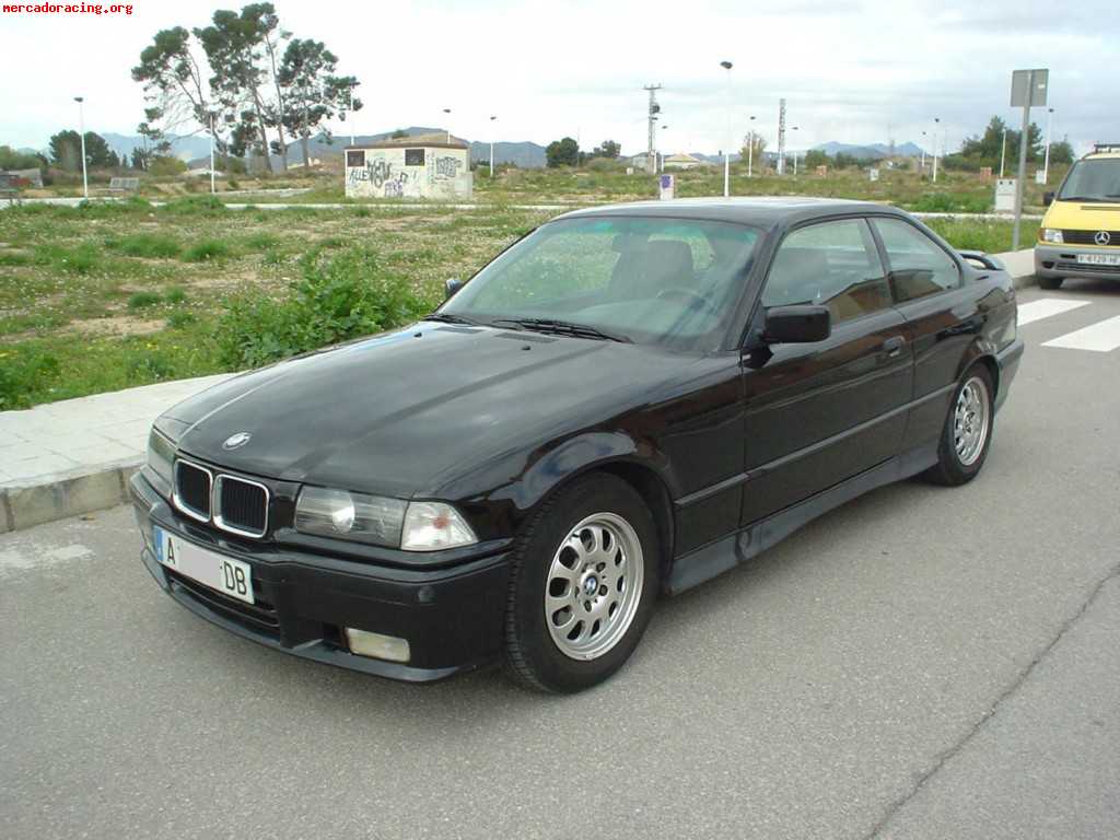 Bmw 325 i coupe 2.500 euros !