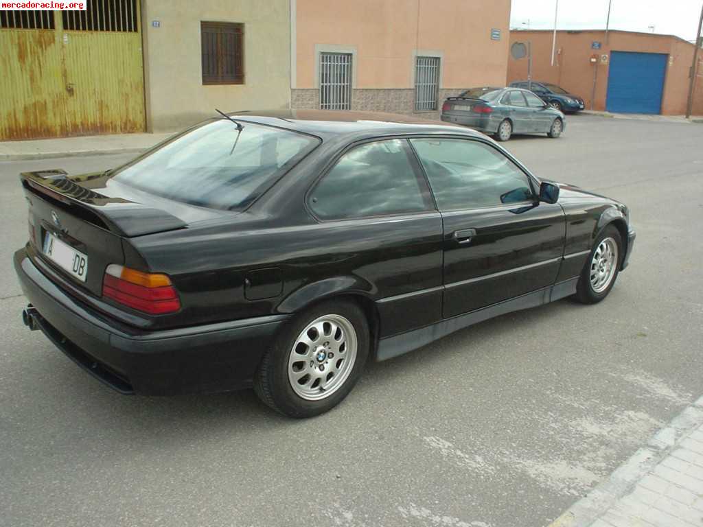 Bmw 325 i coupe 2.500 euros !