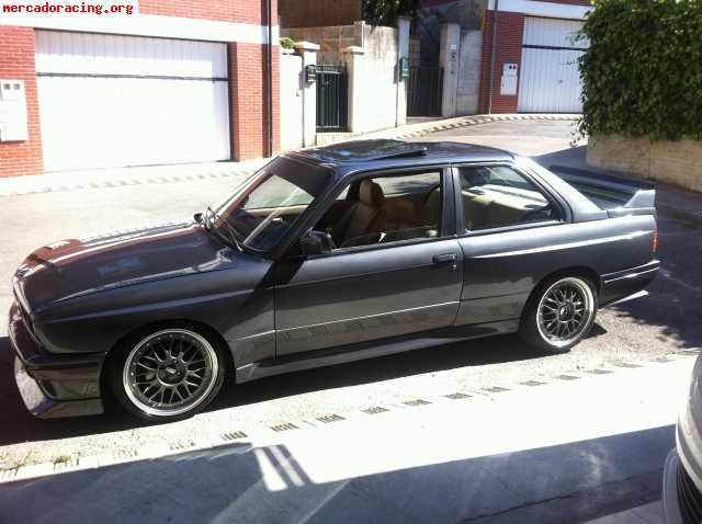 Se vende bmw 323 m3