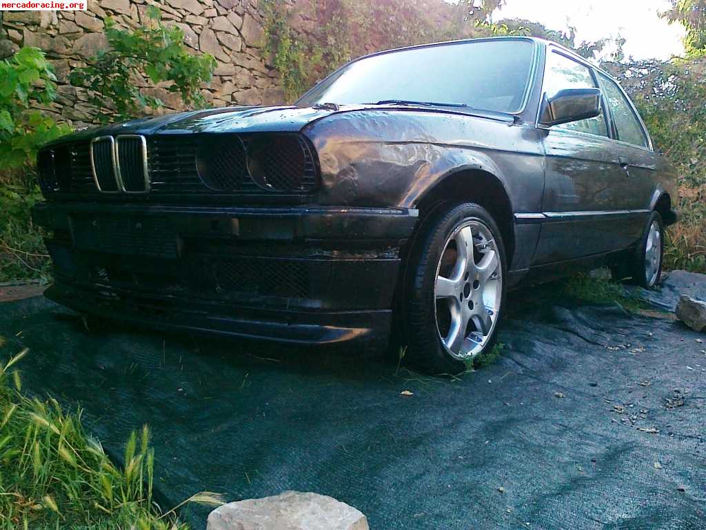 Vendo/cambio bmw e30 318is