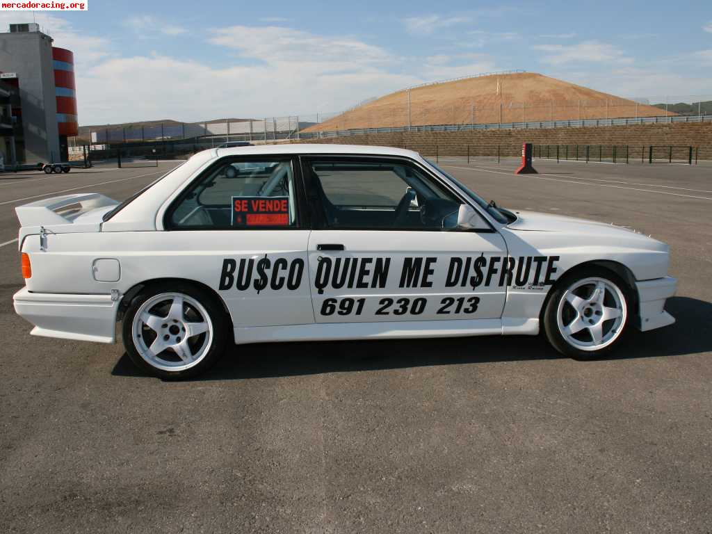 Busco quien me disfrute