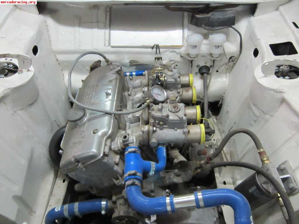 Oferta : bmw 2002 para circuito - 210cv - 2 coches : 1 blanc