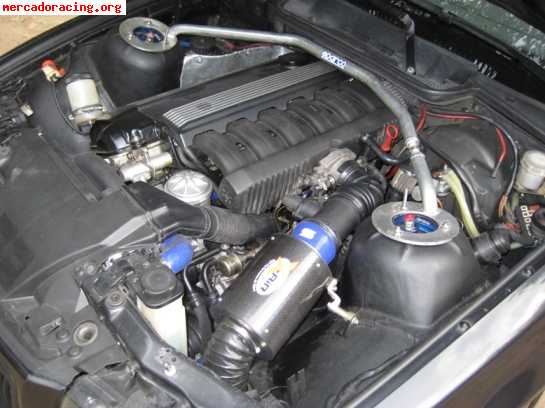 Se vende bmw 325 e36 con homologacion de rally antigua.  