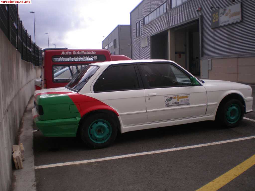 Se vende bmw e30 para circuito