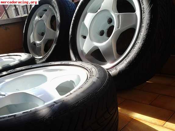 Compomotive mo con gomas 430€