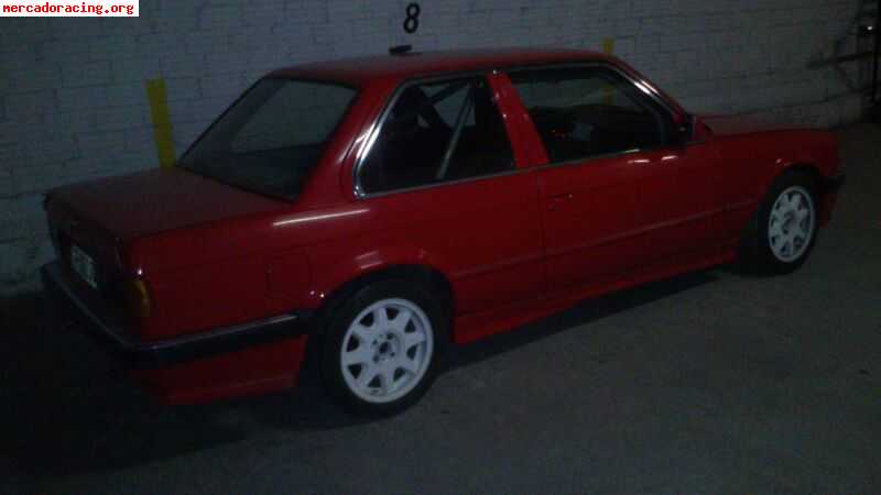 Bmw 323i de rally ,clasico e30 vendo o cambio 6000e