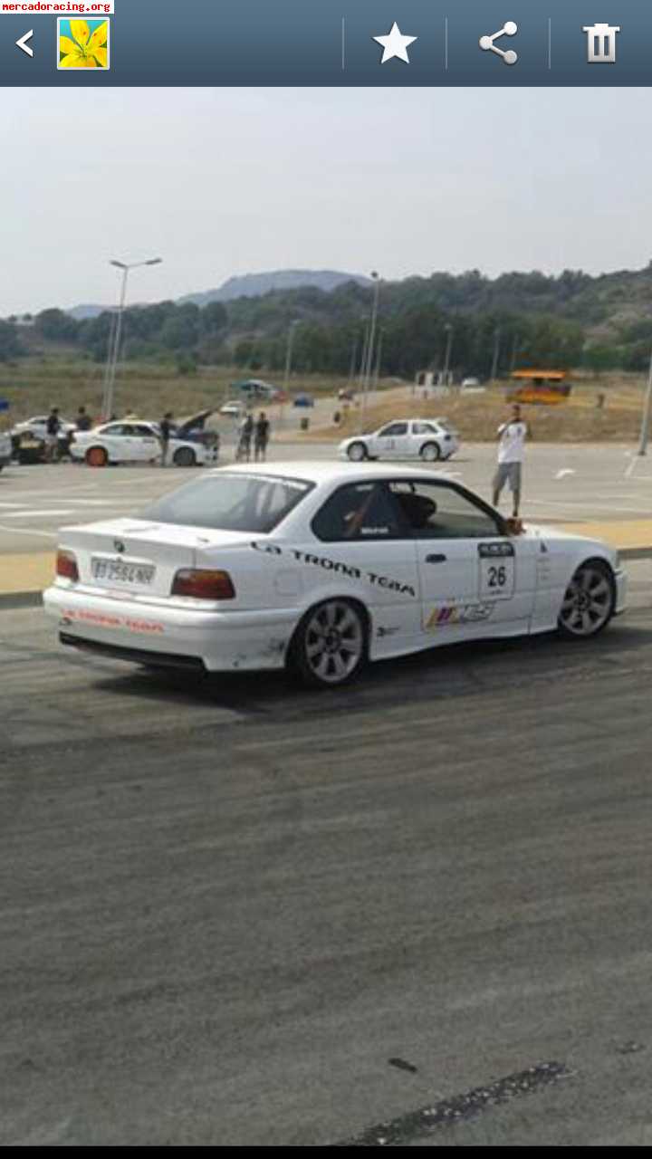 Bmw 325i de carreras