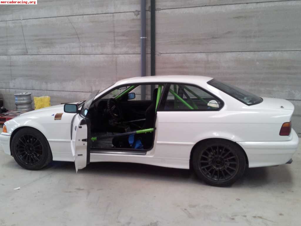 Se vende bmw 325i e36 