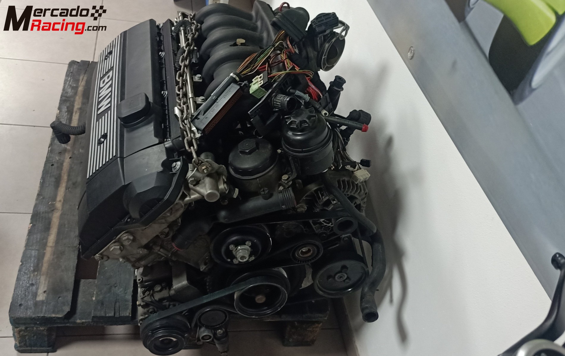 Bmw 316i compact con motor 2.8 para swap