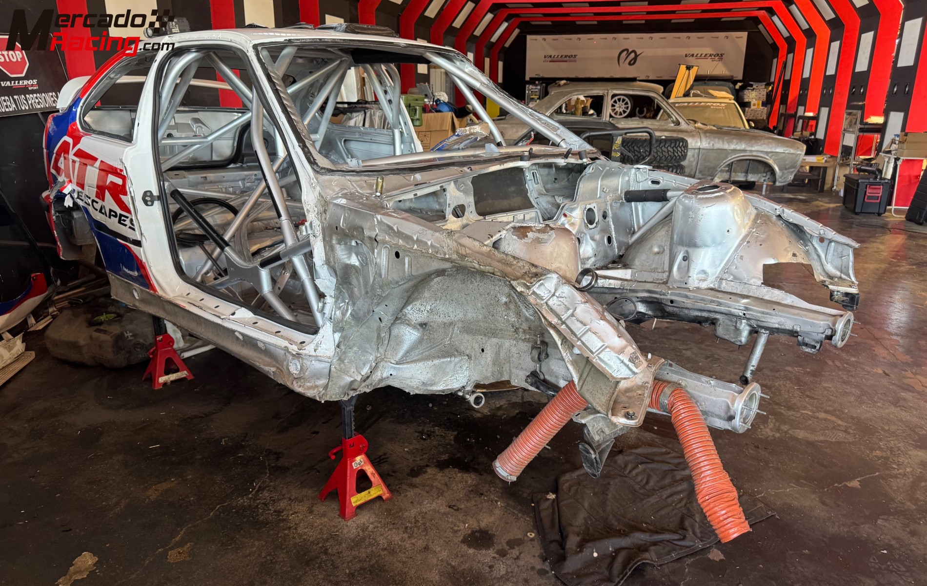 Carrocería bmw 323ti rallys 
