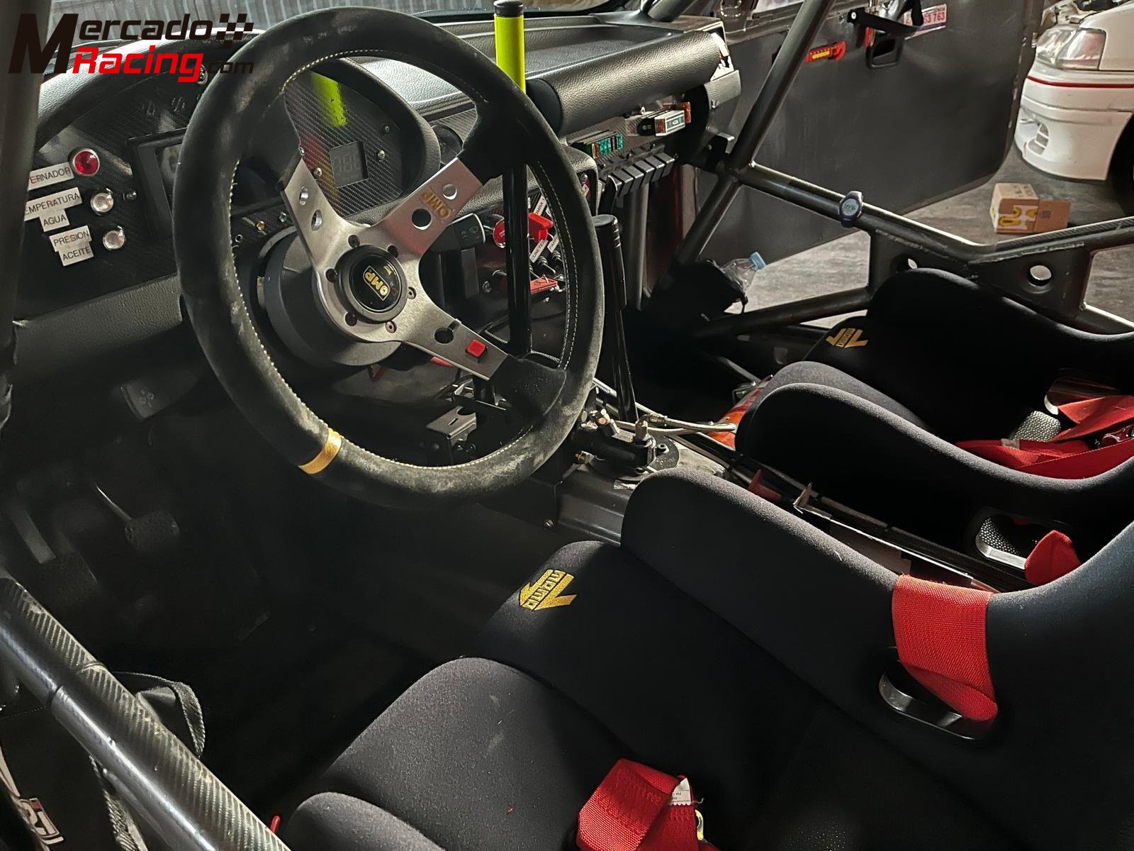 Bmw compact con motor m54b30 3.0cc 230cv.