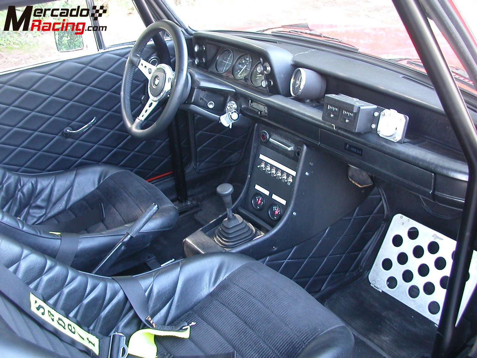 Vendo mi bmw 2002 del año 1973.