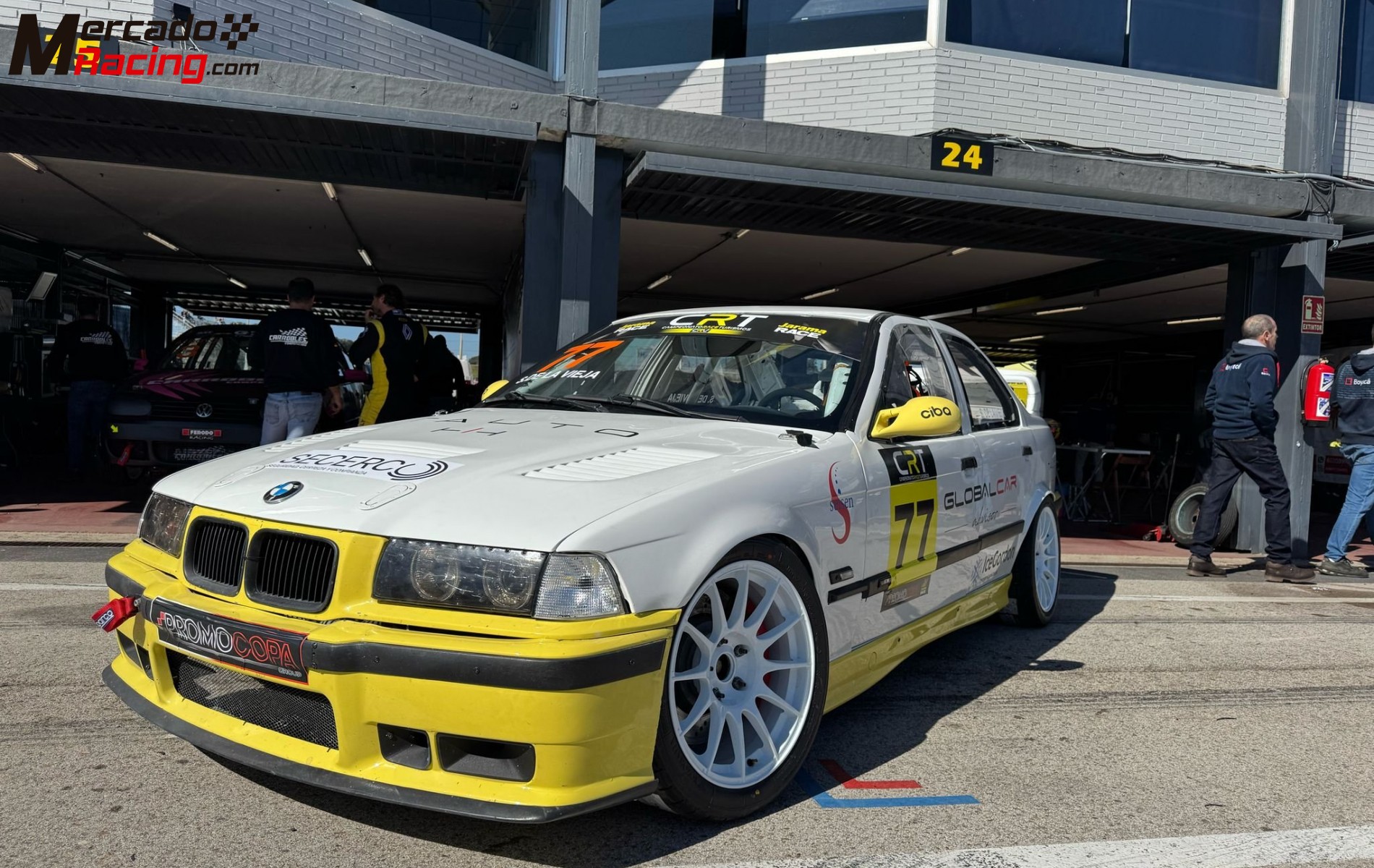 Bmw e36 330i m54b30 255cv. 