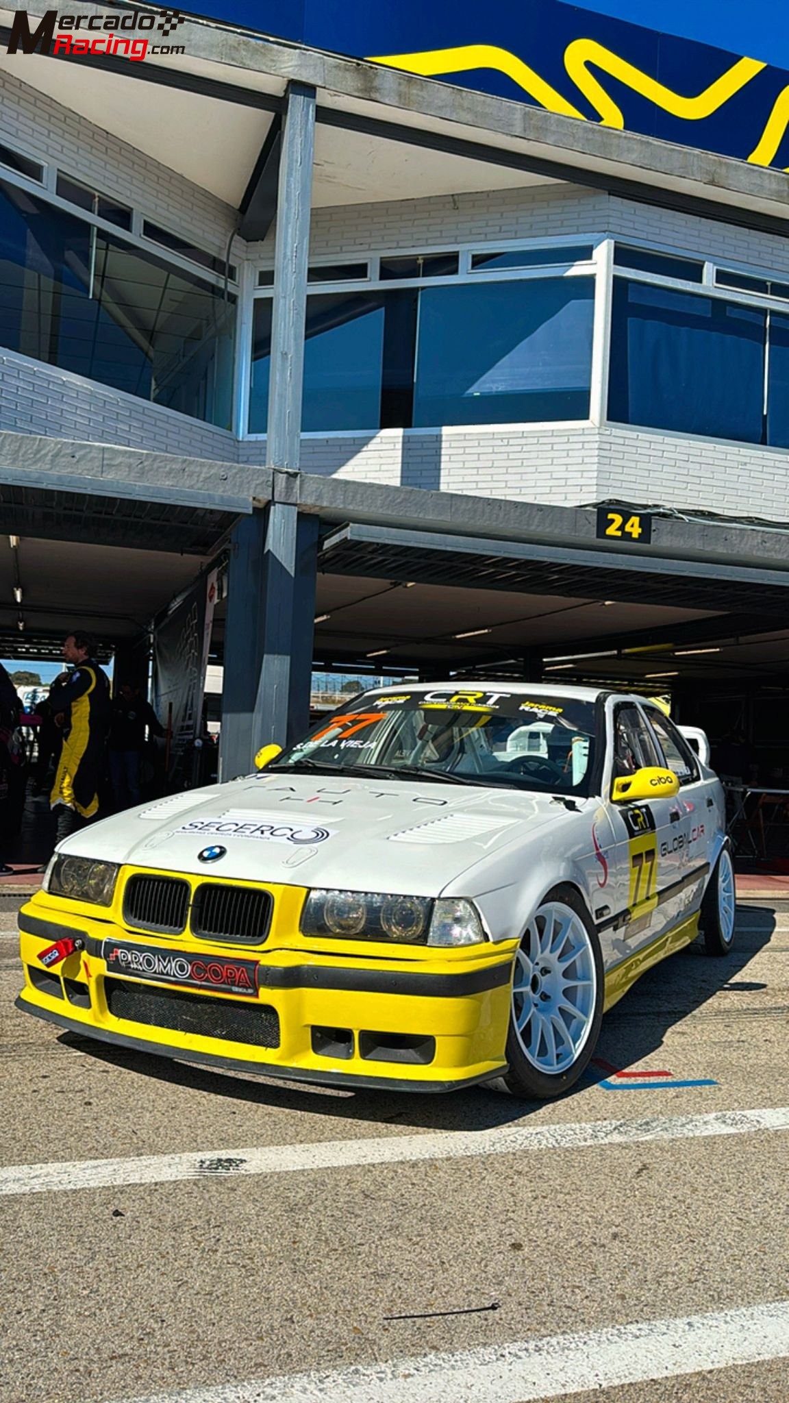 Bmw e36 330i m54b30 255cv. 