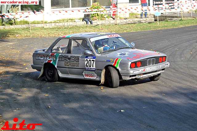 Vendo bmw 323 i  documentado