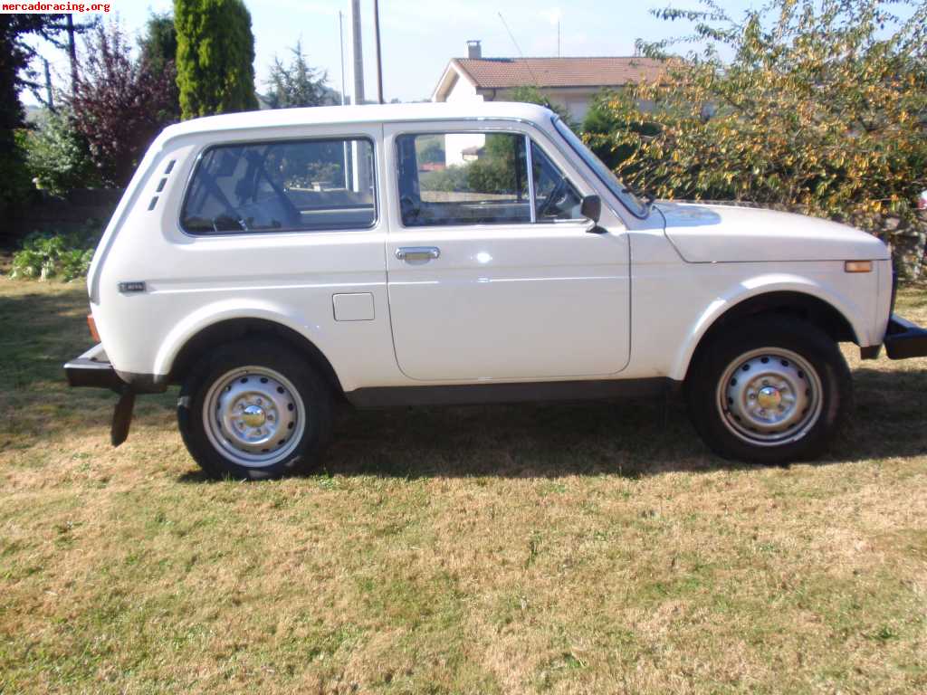 Se vende lada niva