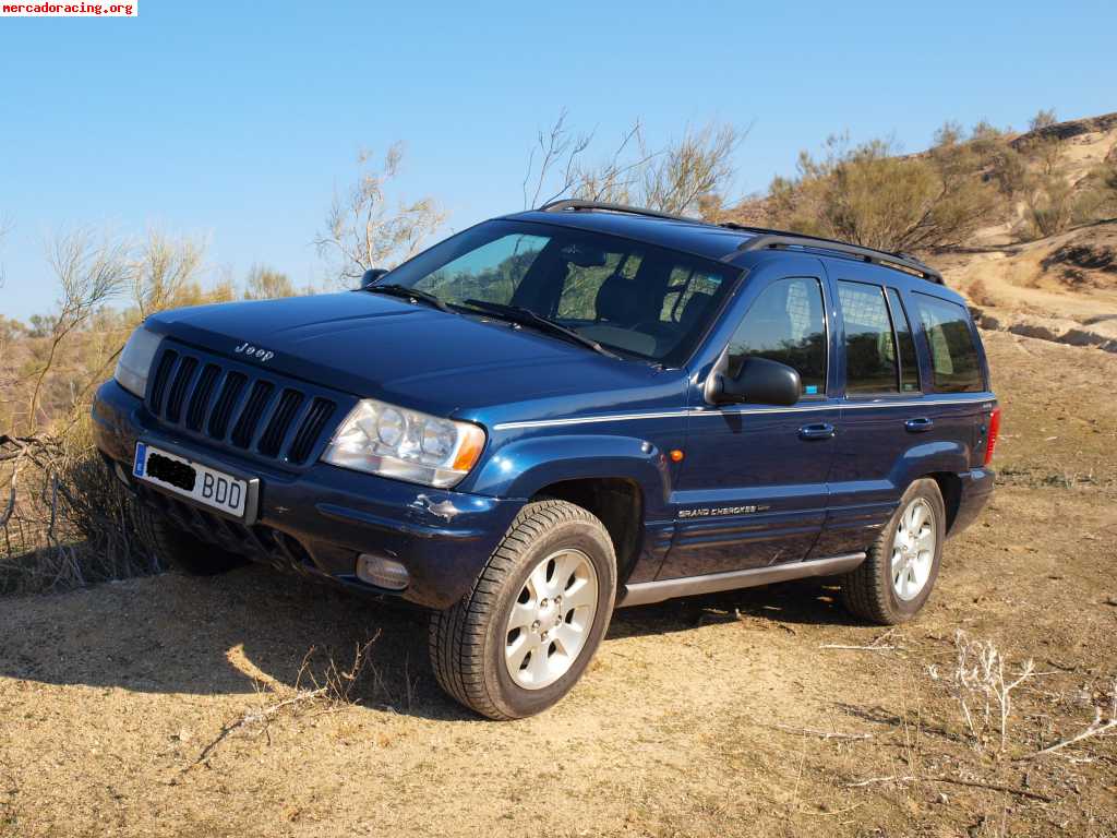 Jeep grand cherokee v8 2001 con averia 2500€