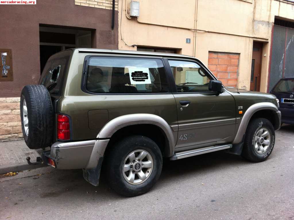 Se vende patrol gr y61 del 99  5000 euros !!!