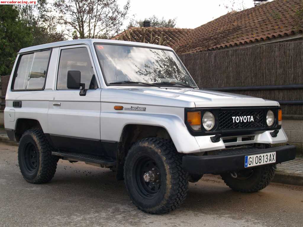 Toyota landa cruiser lj 70