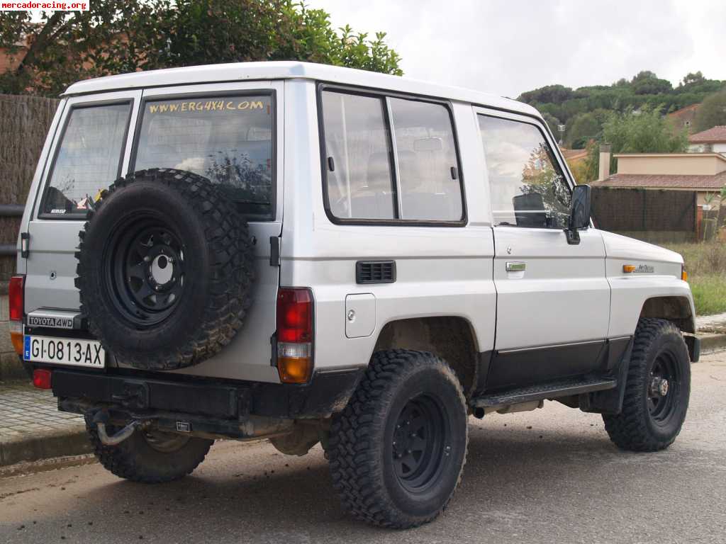 Toyota landa cruiser lj 70