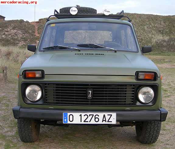 Lada niva militar