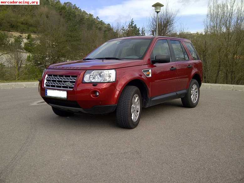 Land rover freelander 2 se td4