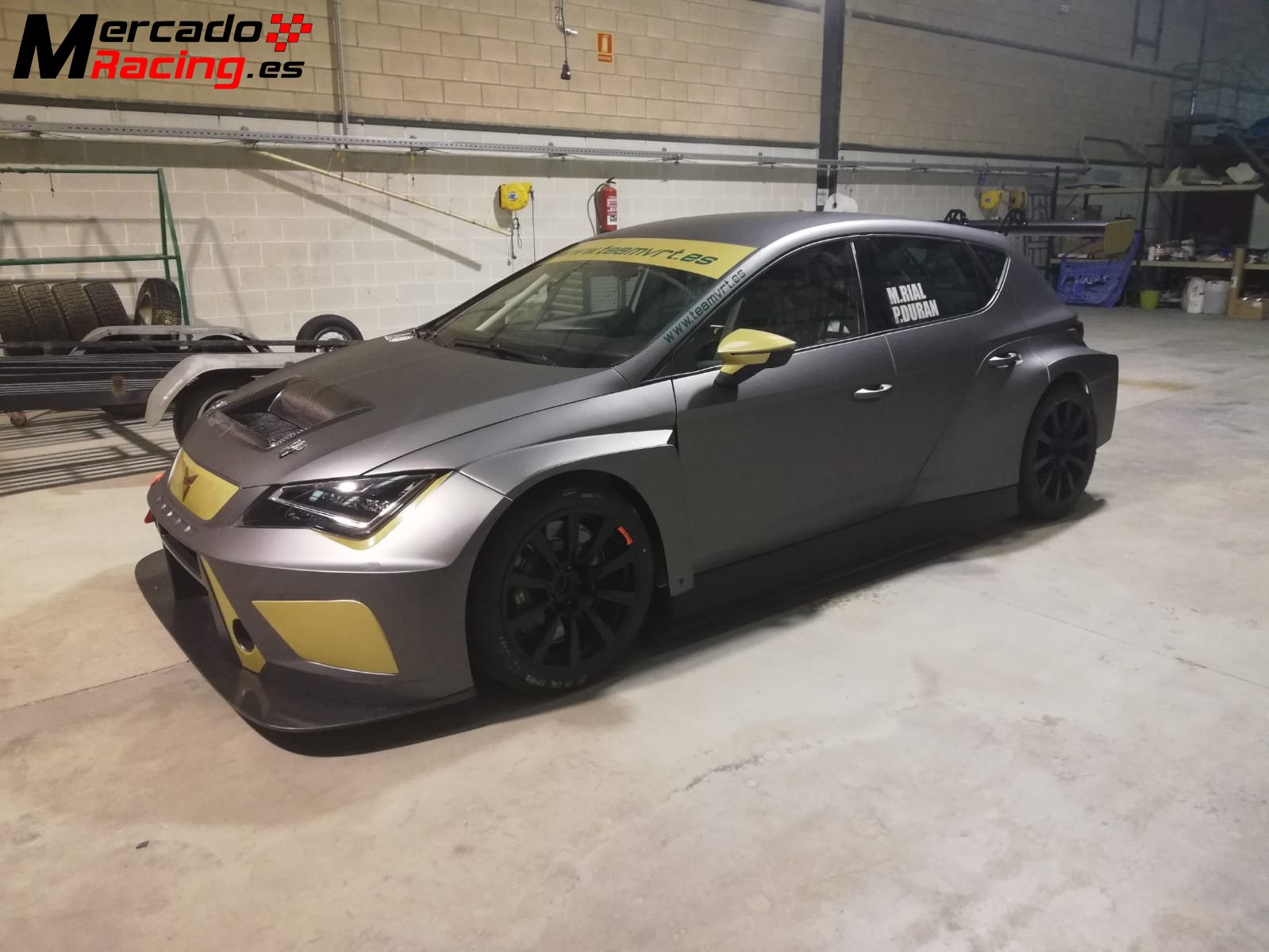 Seat cupra león tcr