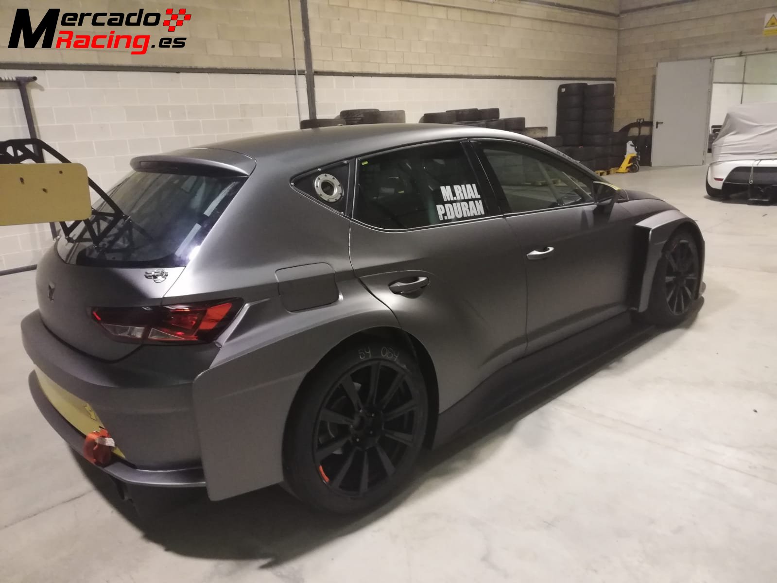 Seat cupra león tcr