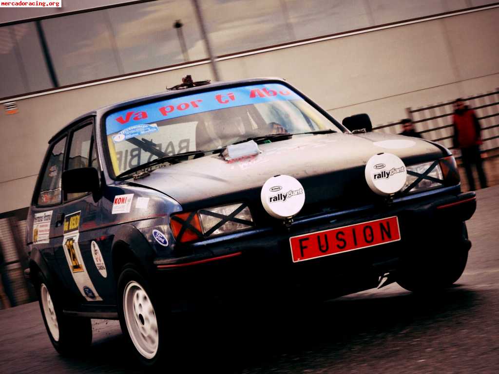 Vendo ford fiesta xr2mk2.