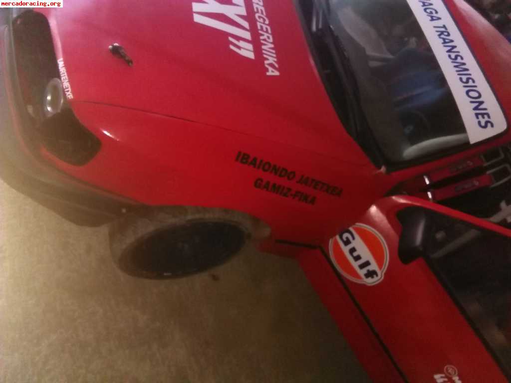 Se vende ford sierra xr4i 3 puertas.