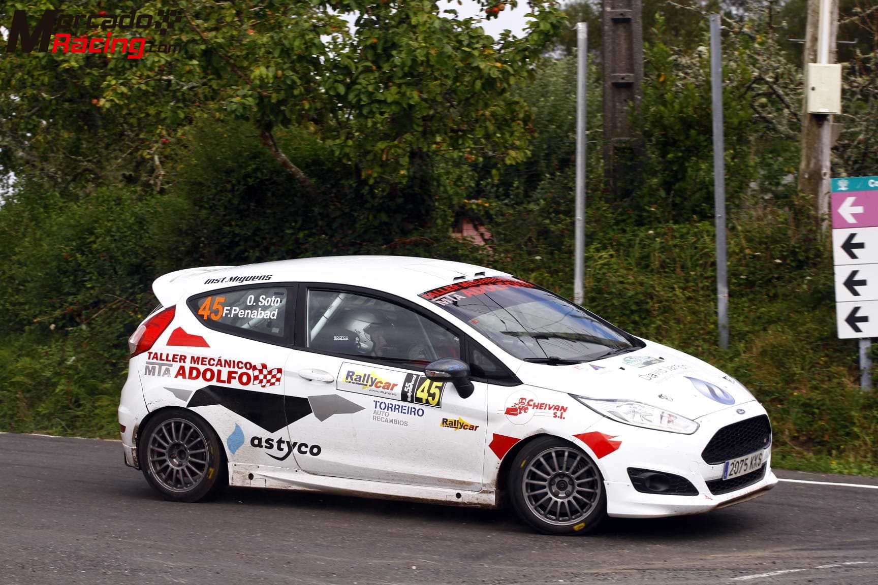 Ford fiesta r2t m-sport